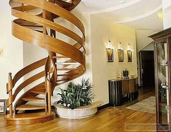 Photo spiralno stepenište
